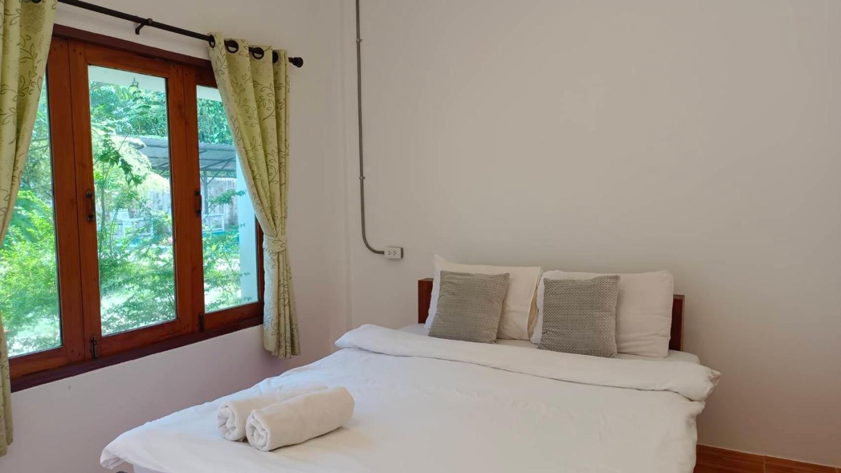 Pai Family House Hotel Exterior photo