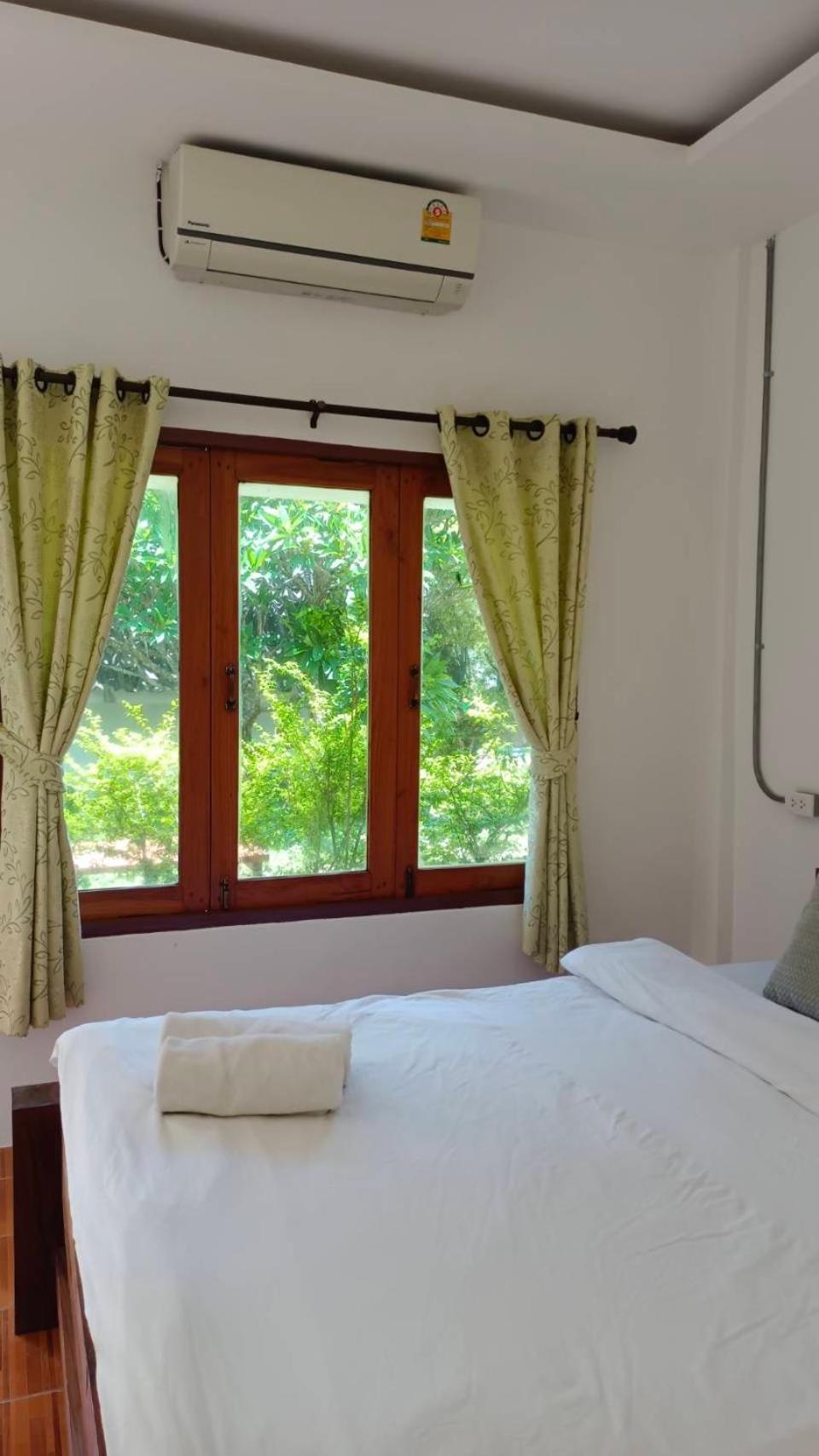 Pai Family House Hotel Exterior photo